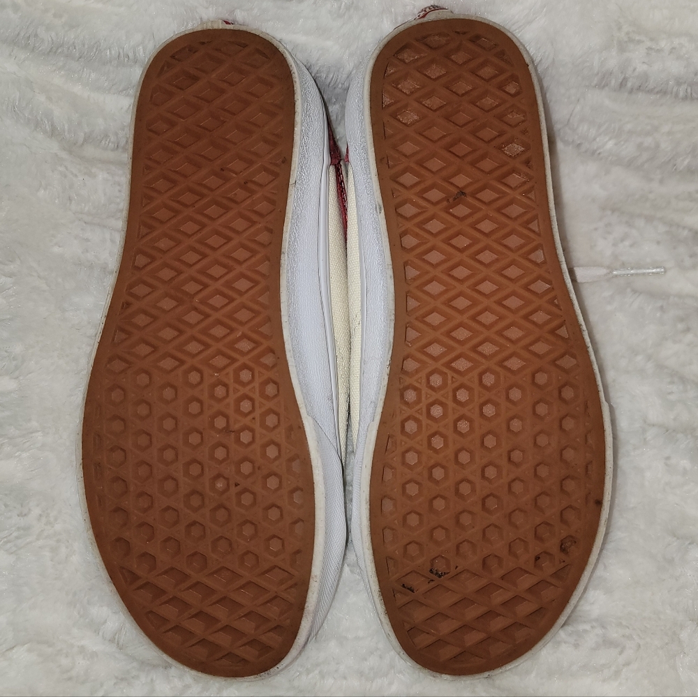 Vans Red and White Old Skool Sneakers - Picture 6 of 7
